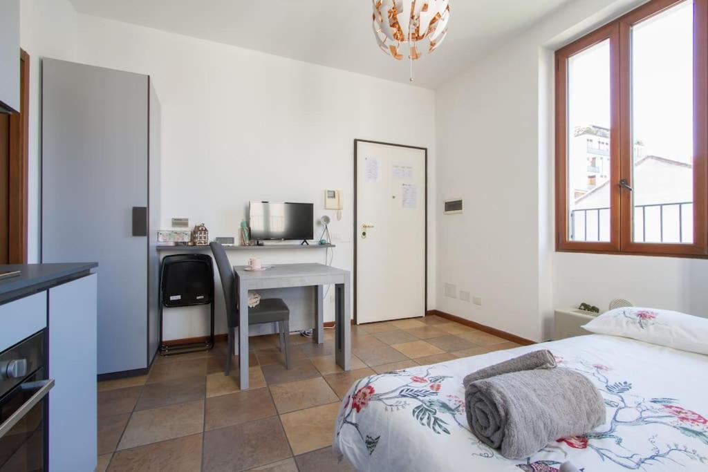 Fabulous Studio In Monza 15 Km To Milan City Centre Εξωτερικό φωτογραφία