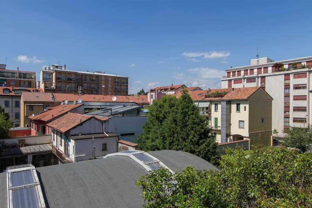 Fabulous Studio In Monza 15 Km To Milan City Centre Εξωτερικό φωτογραφία