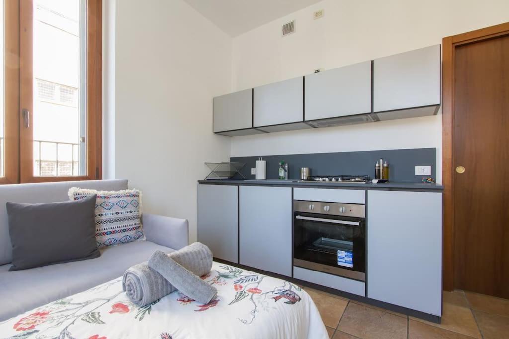 Fabulous Studio In Monza 15 Km To Milan City Centre Εξωτερικό φωτογραφία